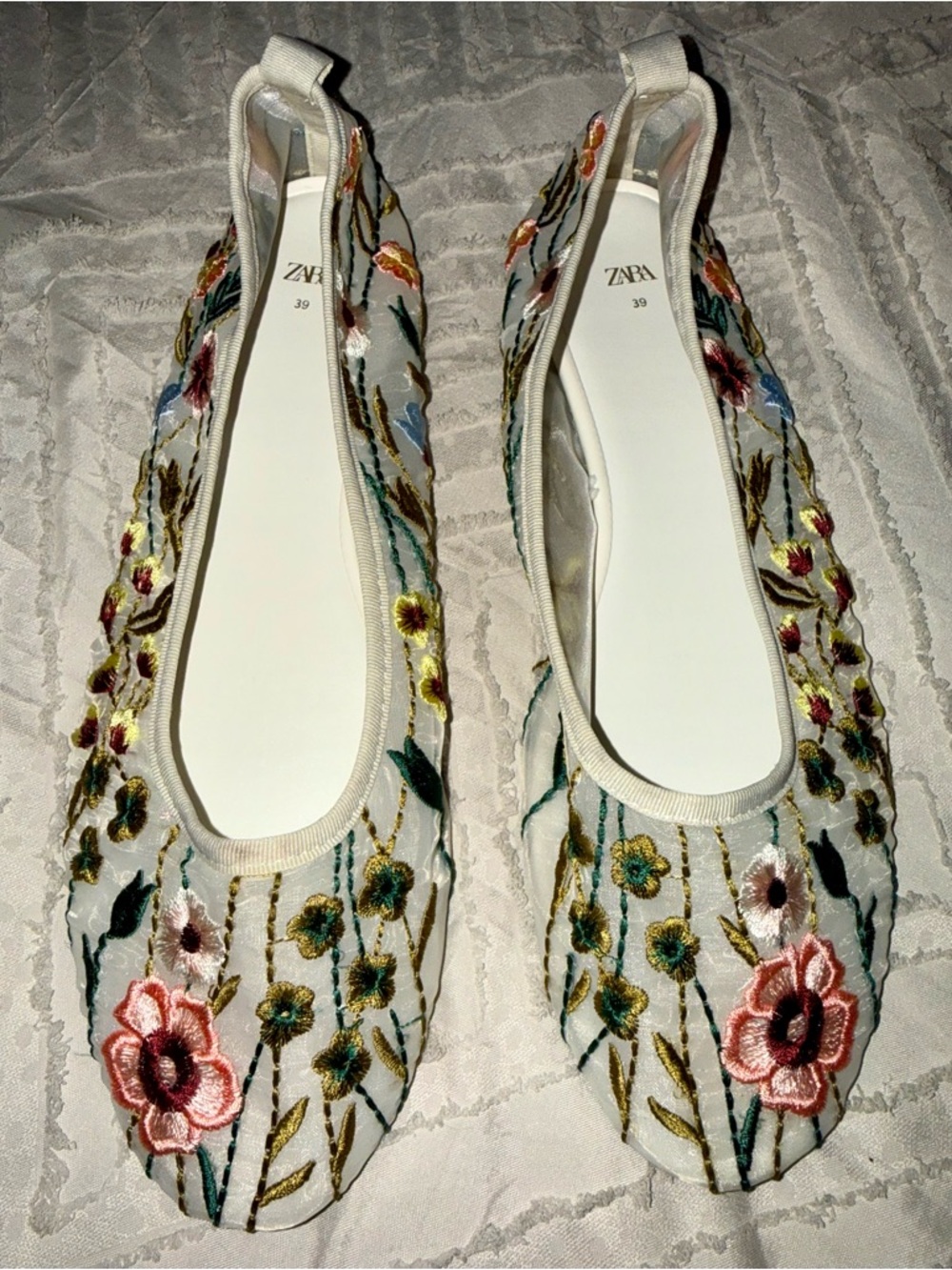Zara White Floral Embroidered Mesh Ballet Flats